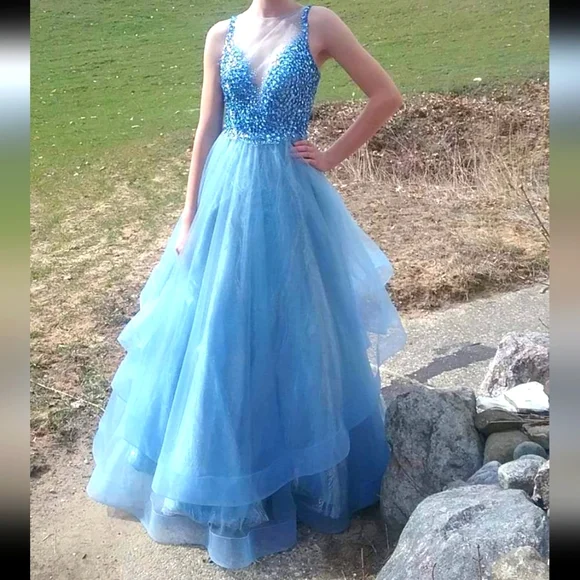 Poshmark prom sale dresses